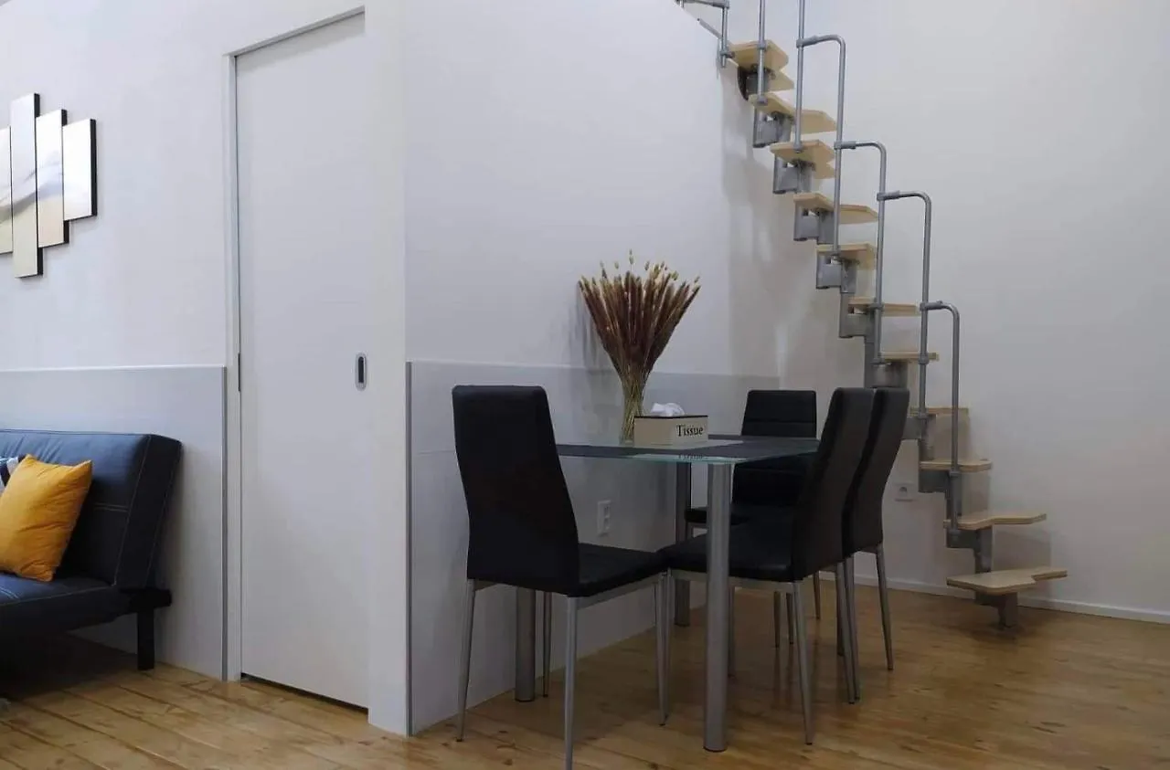 LYLY APARTMENT - Parkování Zdarma - U centra Praha